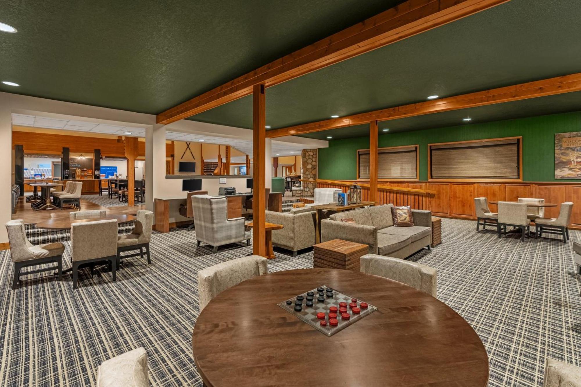 Hotel Express & By Ihg 3*
